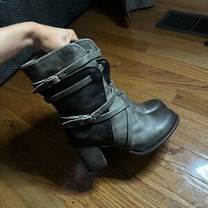 Freebird Gray and Black Heeled Boots